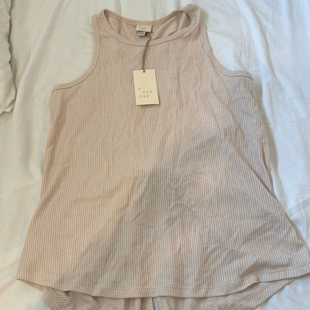 NWT ladies tank top